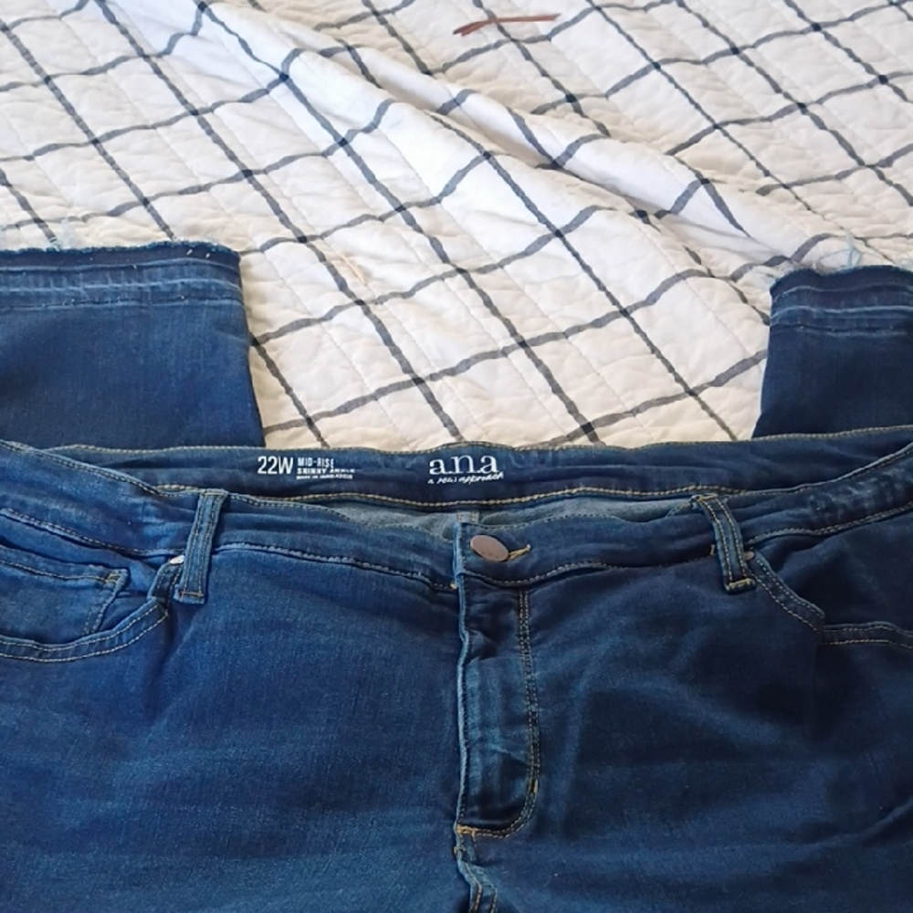 ANA mid rise skinny ankle size 22